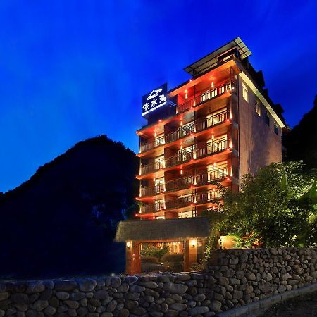 Blue Sky Hotel Yangshuo Exterior photo