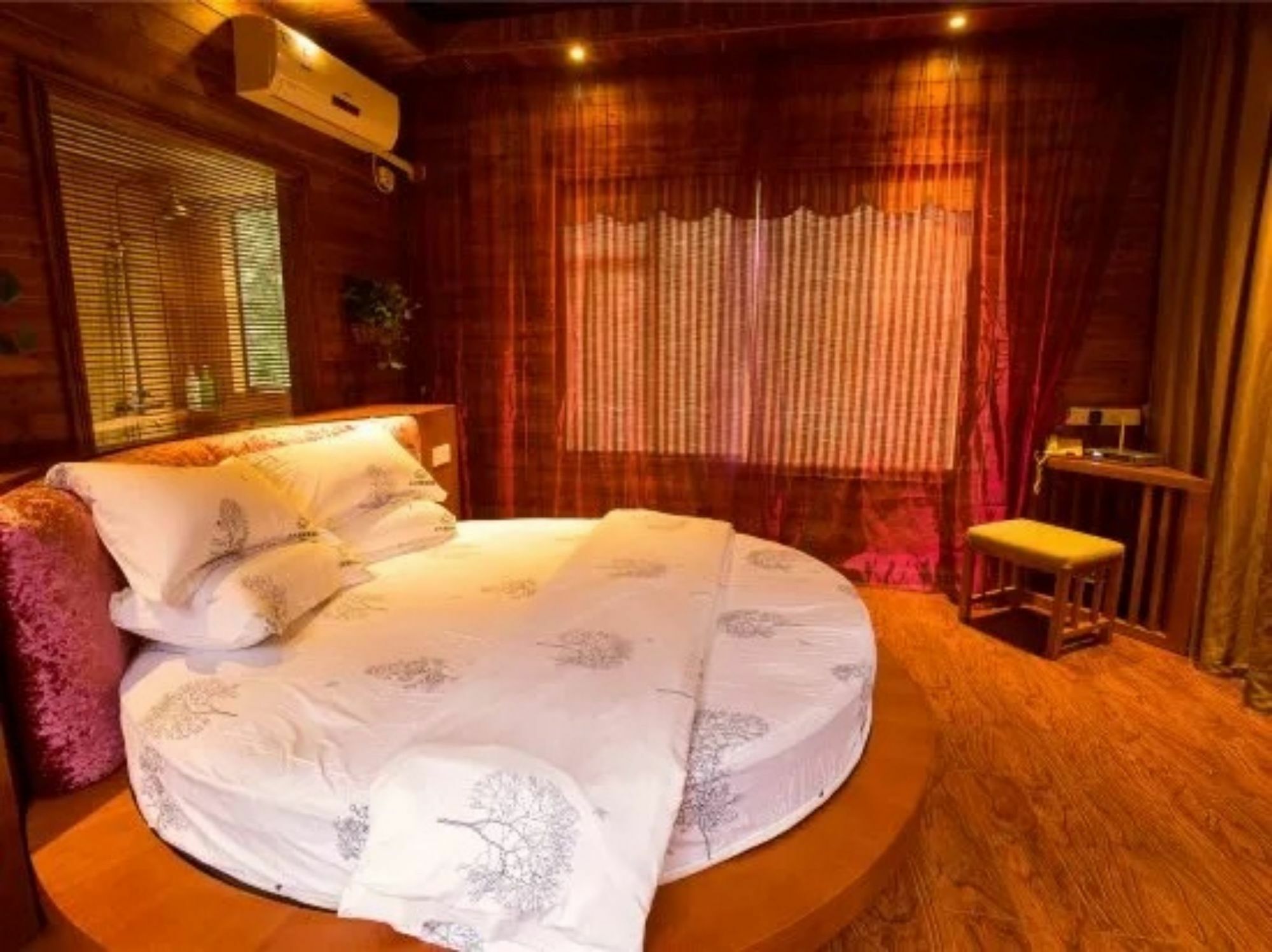 Blue Sky Hotel Yangshuo Exterior photo