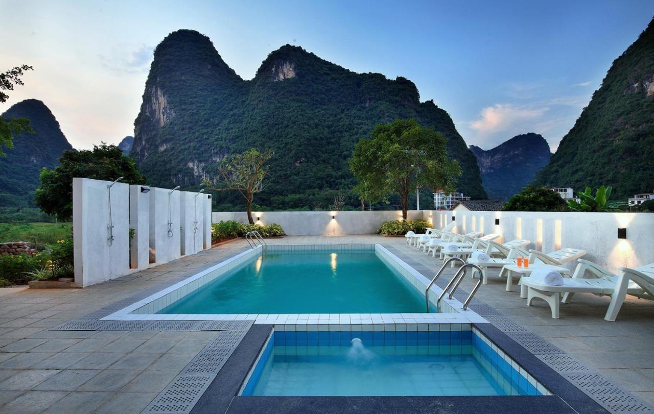 Blue Sky Hotel Yangshuo Exterior photo