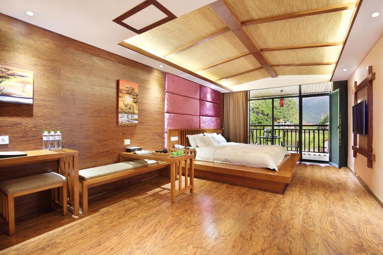 Blue Sky Hotel Yangshuo Exterior photo