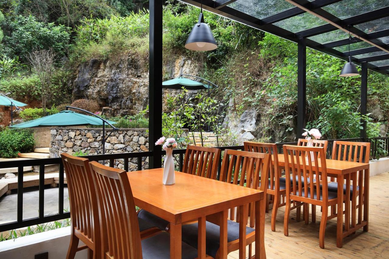 Blue Sky Hotel Yangshuo Exterior photo